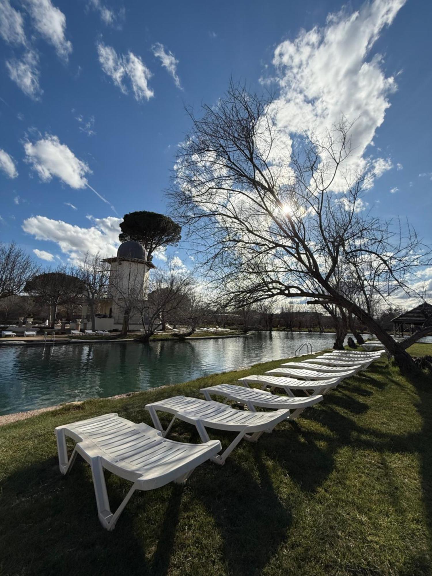 Hotel Parque Balneario Termas Pallares Alhama de Aragón エクステリア 写真