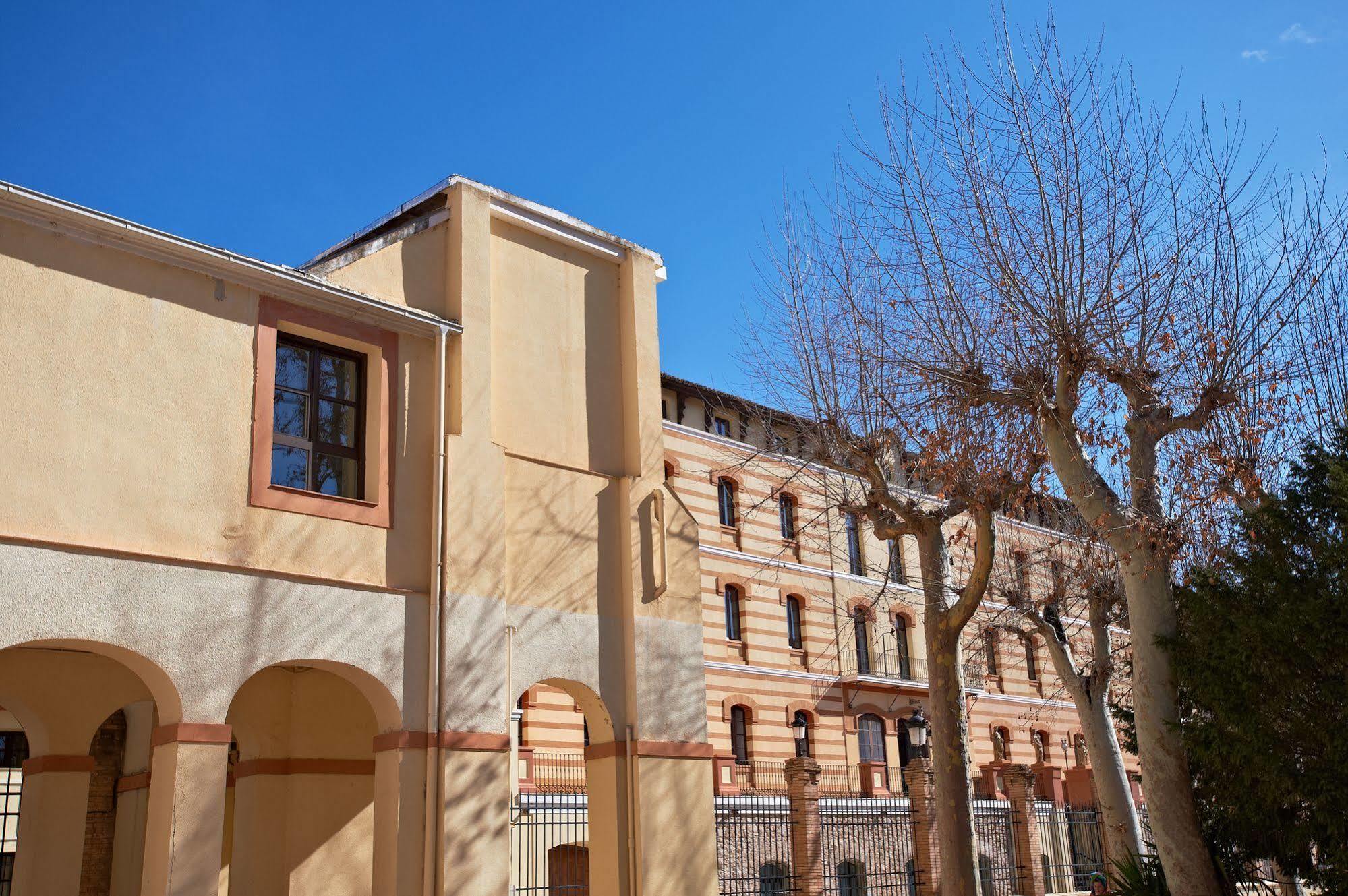 Hotel Parque Balneario Termas Pallares Alhama de Aragón エクステリア 写真