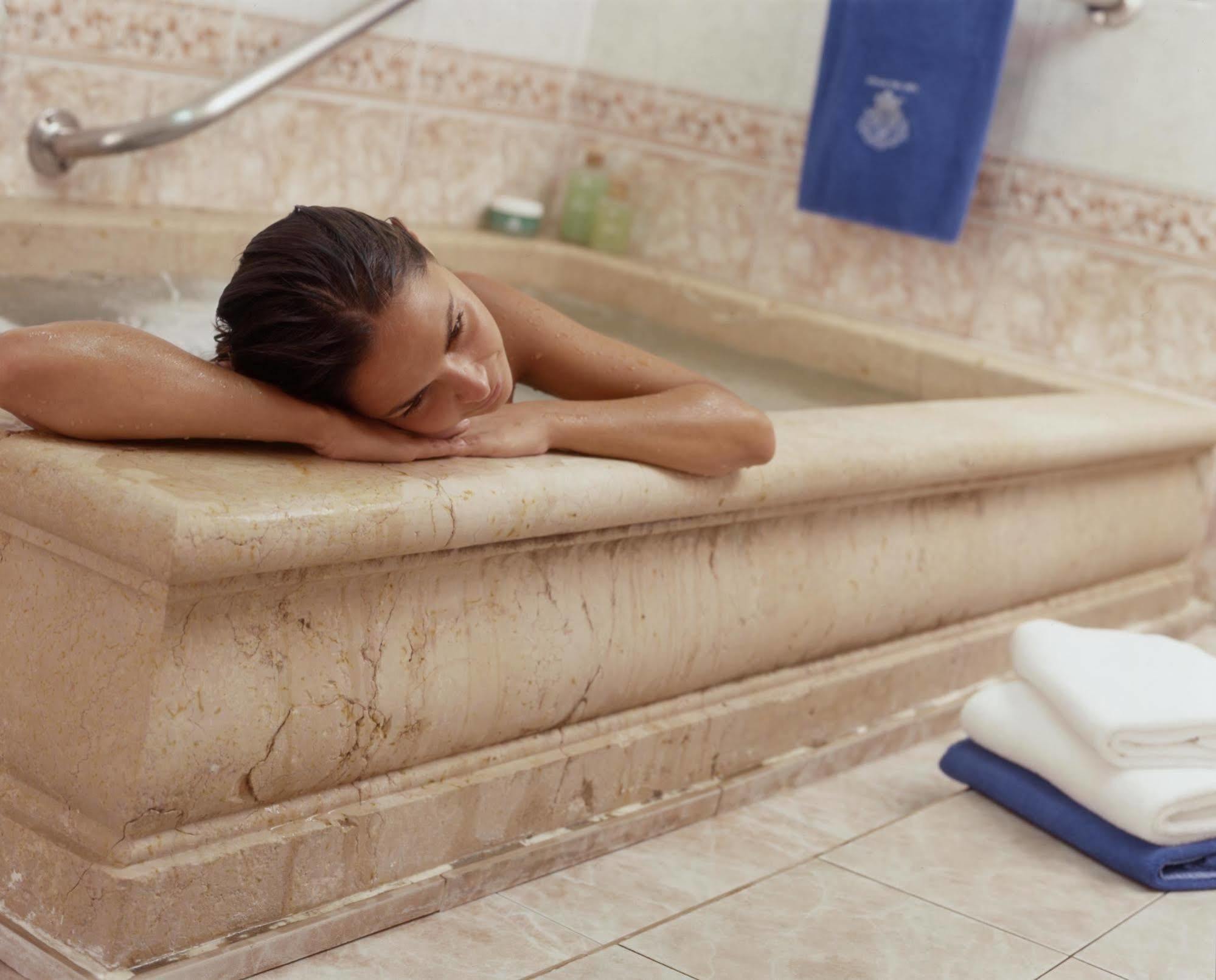 Hotel Parque Balneario Termas Pallares Alhama de Aragón エクステリア 写真